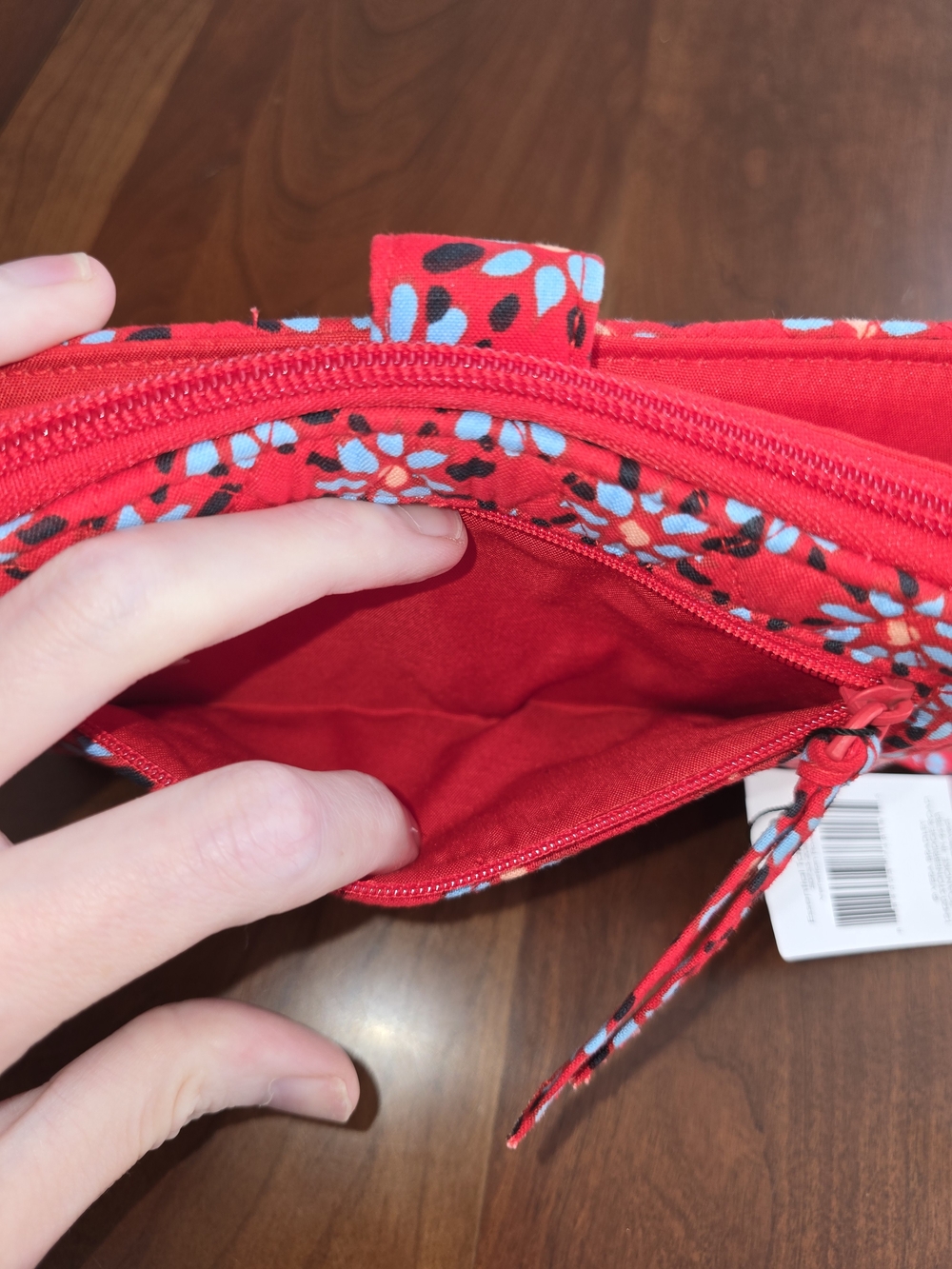 Vera Bradley Red Floral Essential Tab Wallet with Blue Accents, Brand New! - Picture 6 of 7